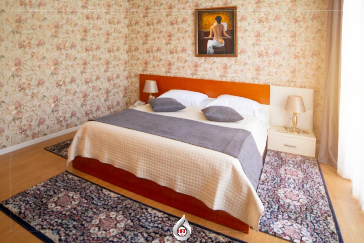 Nbt Hotel Reps Kukes Экстерьер фото