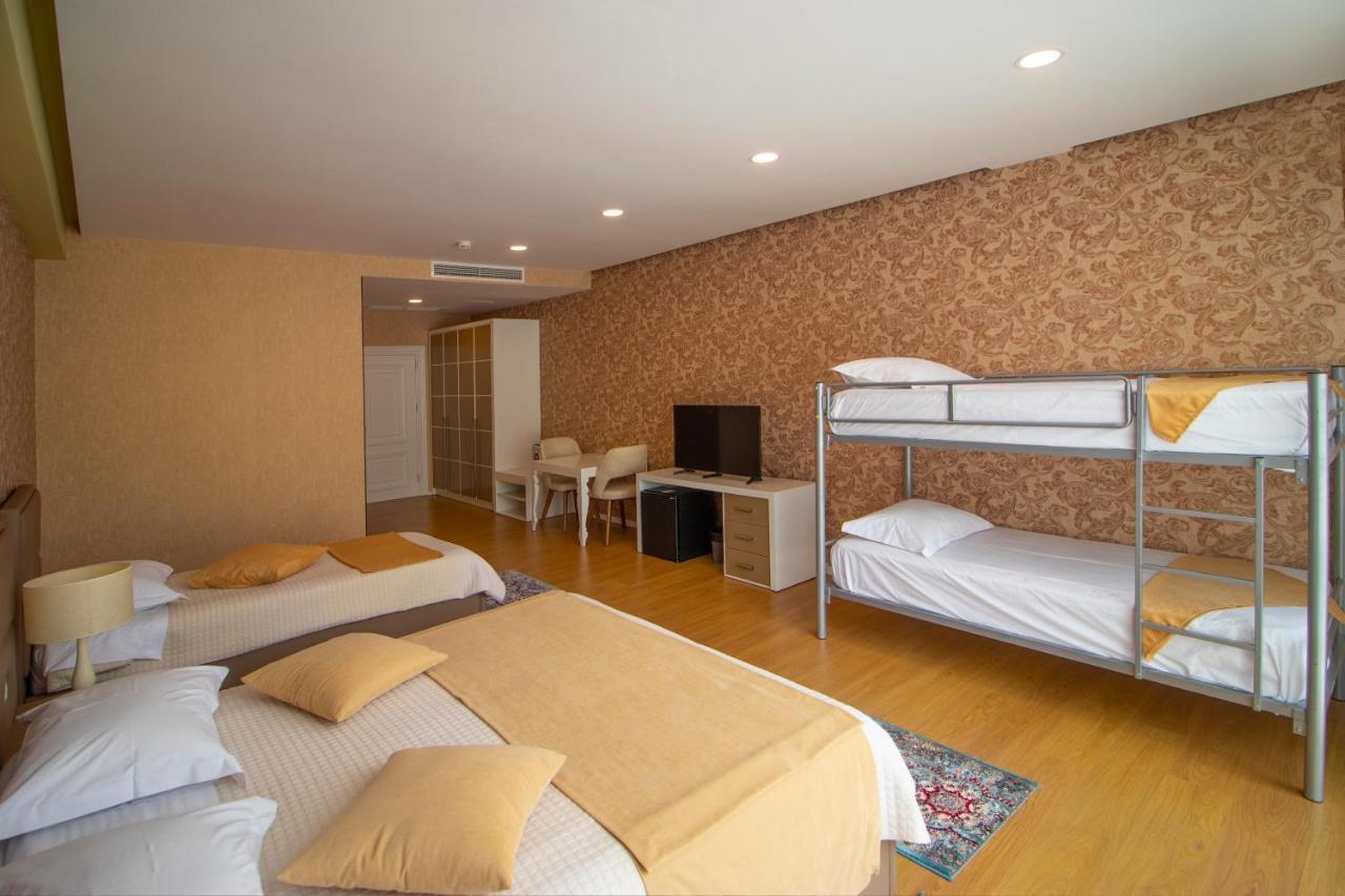 Nbt Hotel Reps Kukes Экстерьер фото
